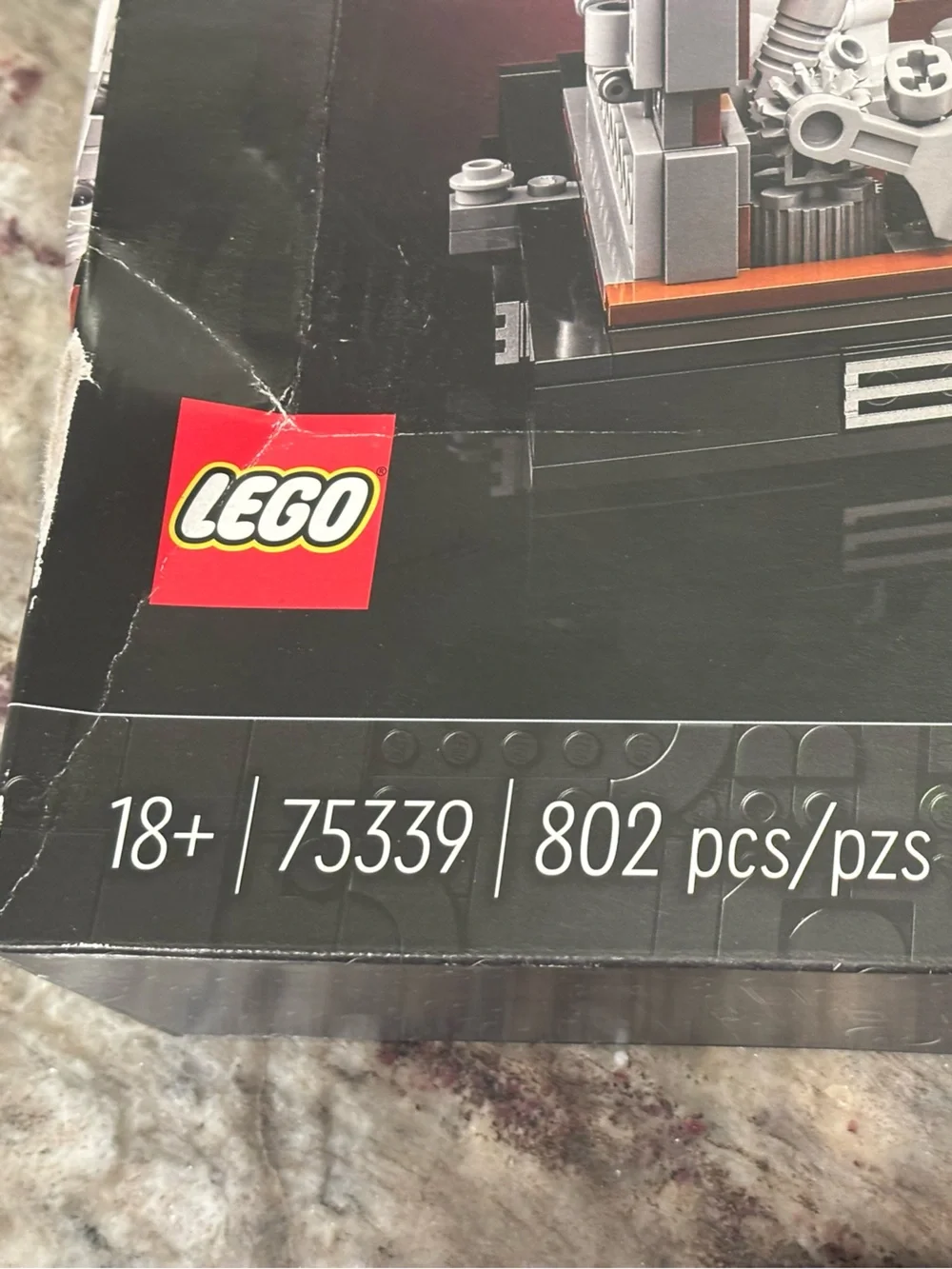 LEGO Star Wars 75339 Death Star Trash Compactor Sealed Retired